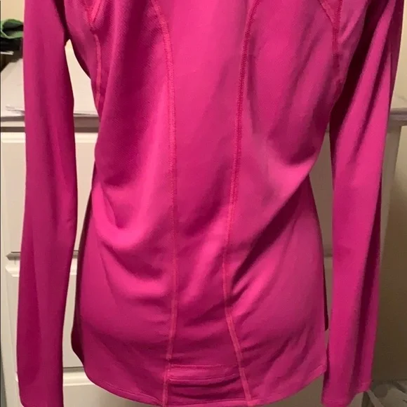 Under armour pink 1/4 zip, hidden key pocket, med - Picture 6 of 11